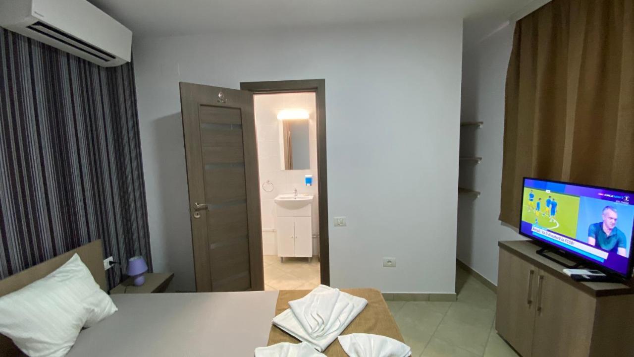 Casa Clau Cazare Orsova Exterior photo